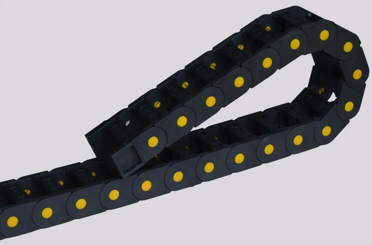 Esteira Porta Cabos Nylon - 40 x 76mm (Interno 25 x 57)